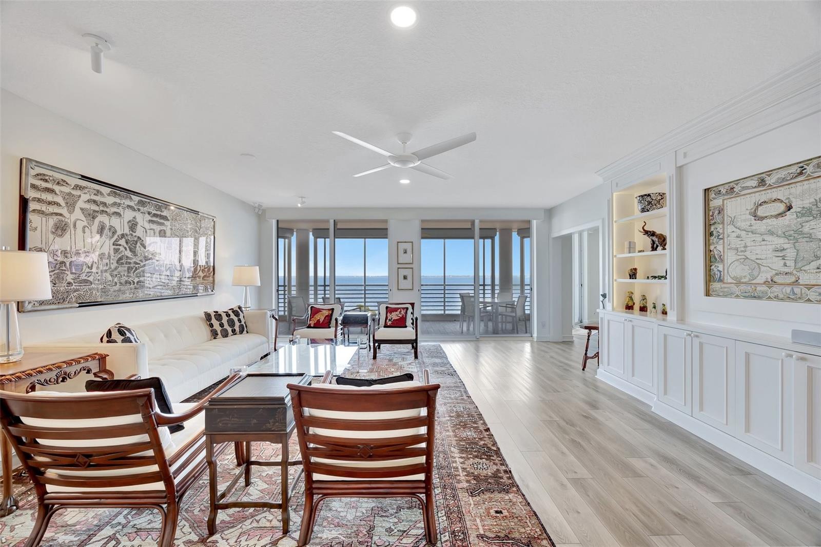 2450 HARBOURSIDE DR #233, LONGBOAT KEY, FL, 34228