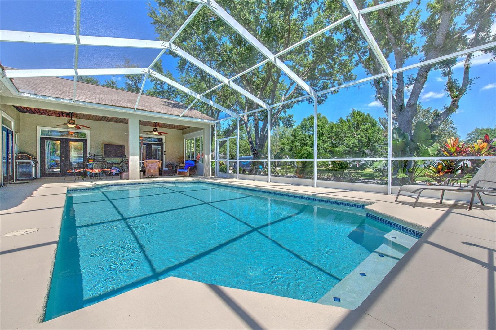 2113 GOLF MANOR BLVD, VALRICO, FL, 33596