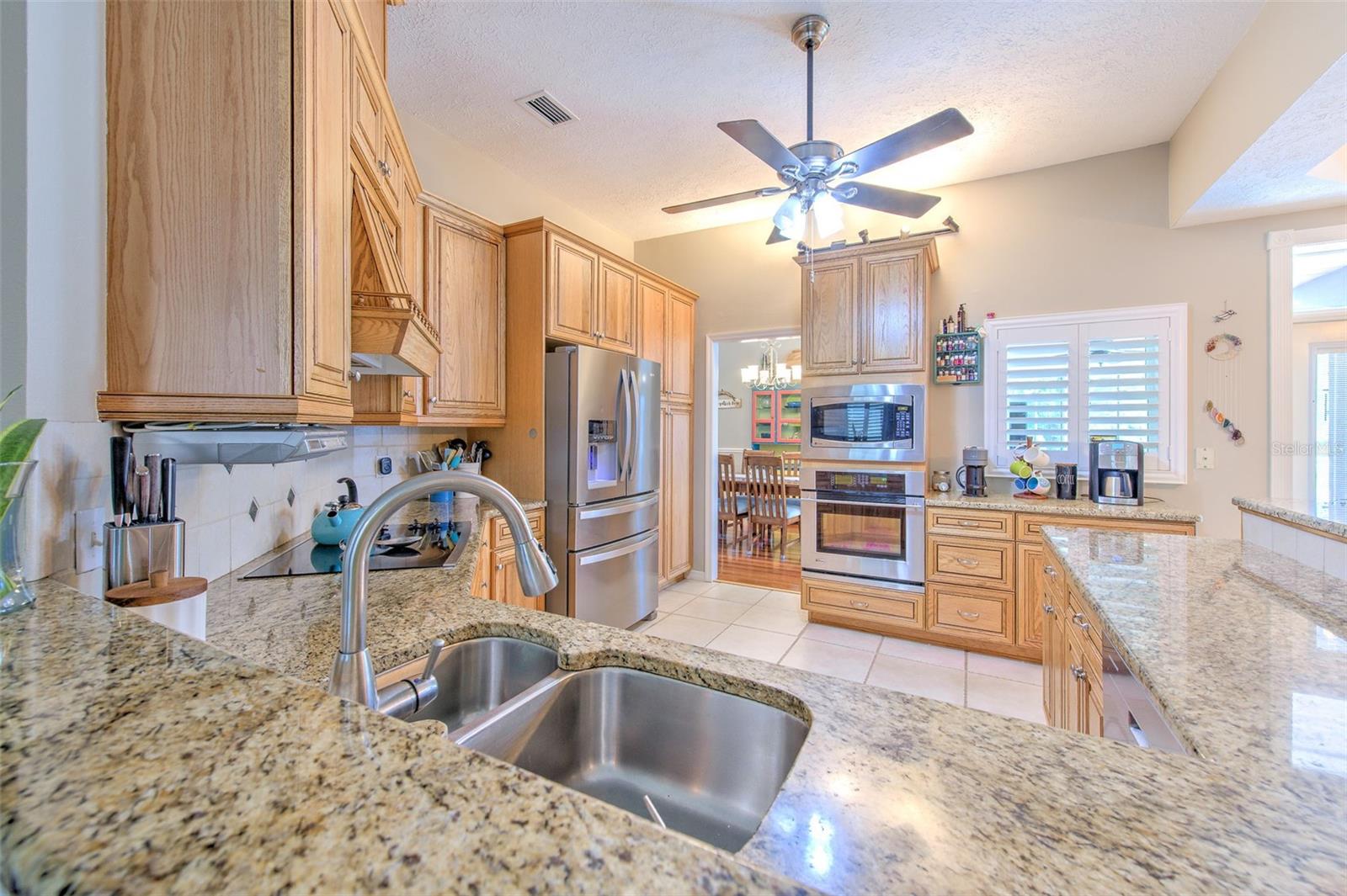 2113 GOLF MANOR BLVD, VALRICO, FL, 33596