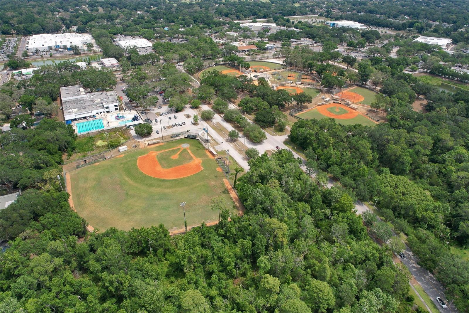 2113 GOLF MANOR BLVD, VALRICO, FL, 33596