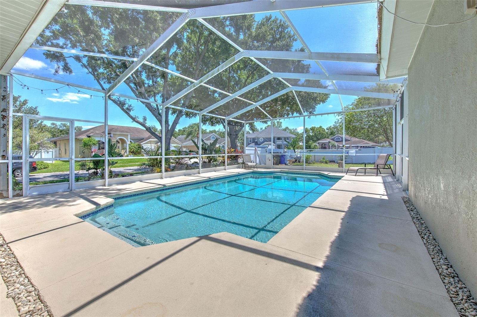 2113 GOLF MANOR BLVD, VALRICO, FL, 33596