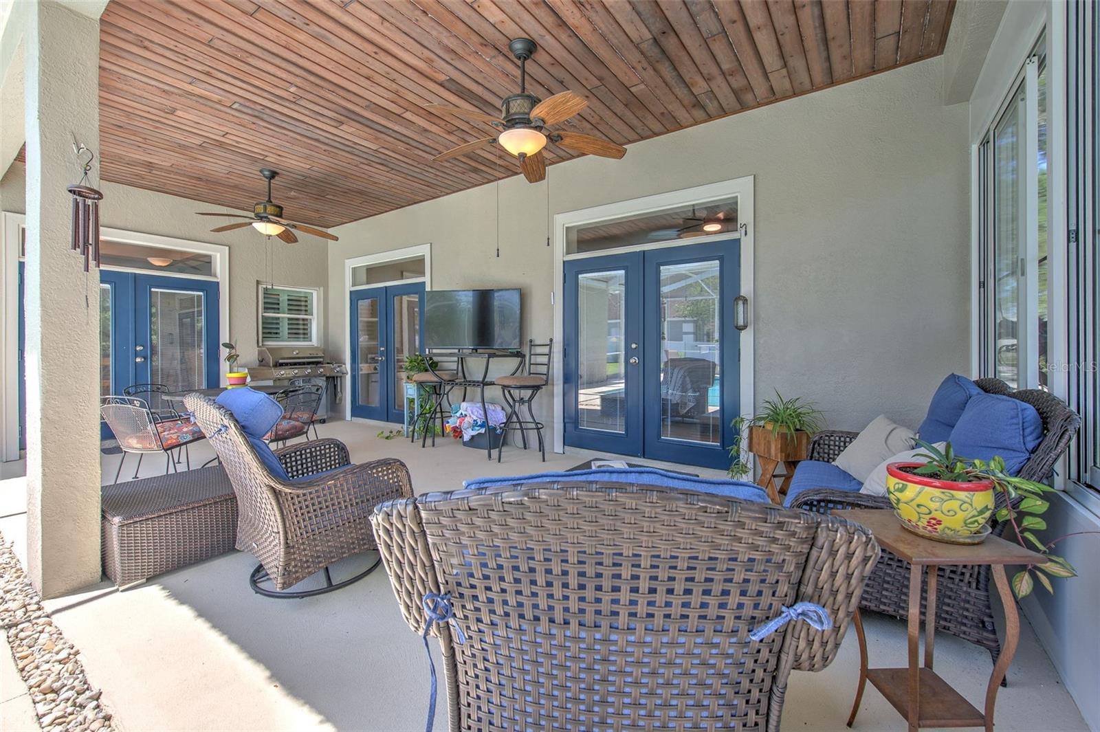 2113 GOLF MANOR BLVD, VALRICO, FL, 33596