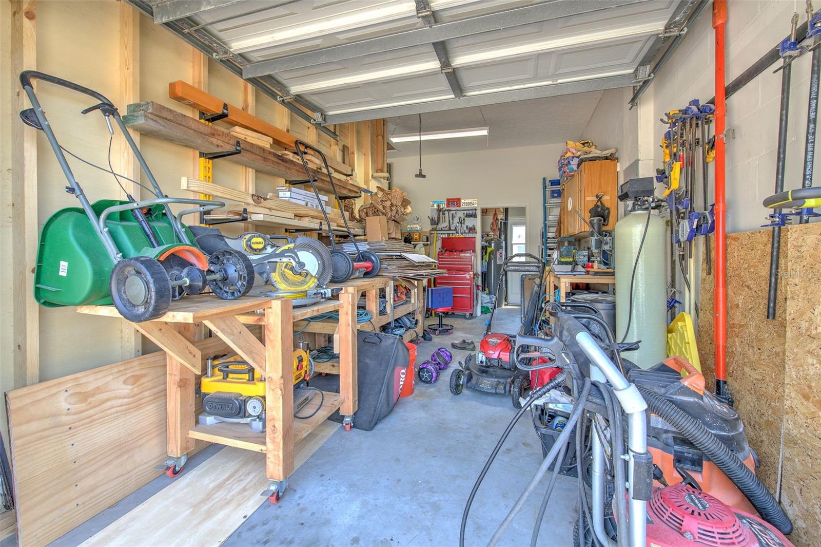 2113 GOLF MANOR BLVD, VALRICO, FL, 33596