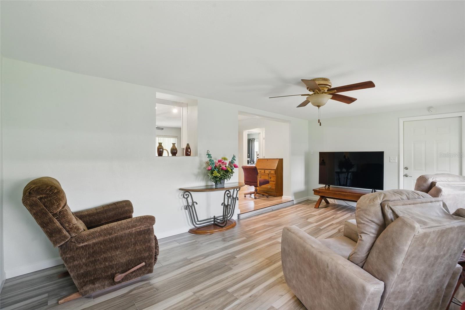 3260 PINETREE ST, PORT CHARLOTTE, FL, 33952