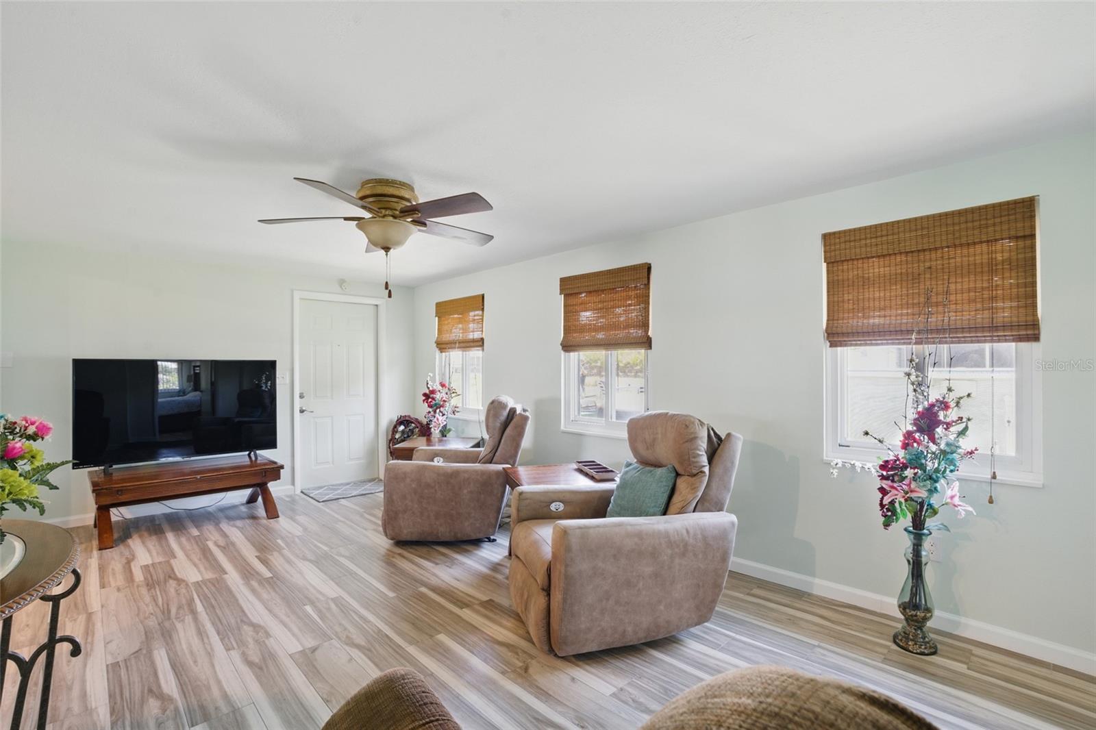 3260 PINETREE ST, PORT CHARLOTTE, FL, 33952