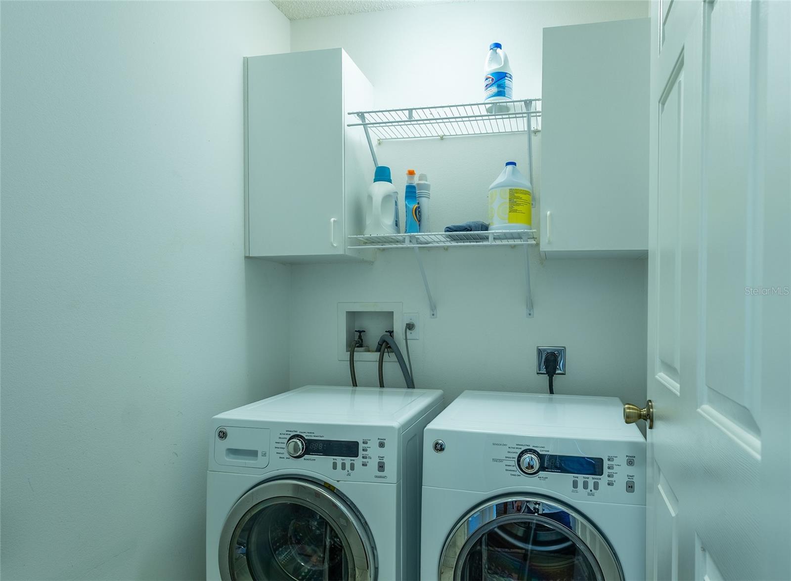 1806 ESTAFANA WAY, THE VILLAGES, FL, 32159