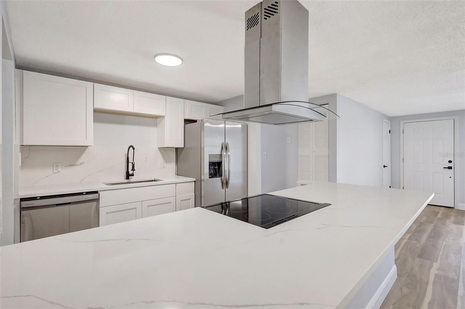 1024 APPLEWOOD DR, CLEARWATER, FL, 33759