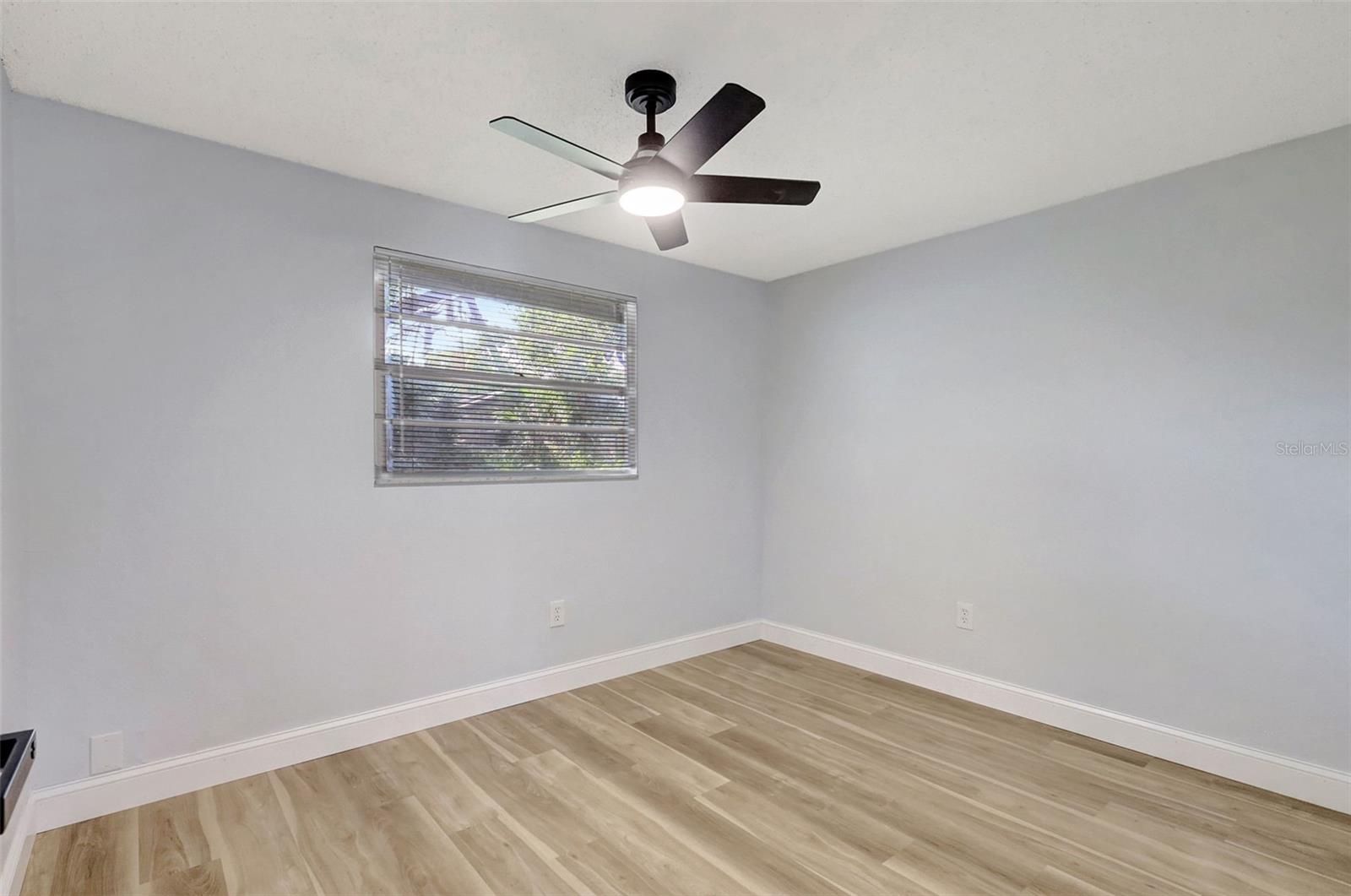 1024 APPLEWOOD DR, CLEARWATER, FL, 33759