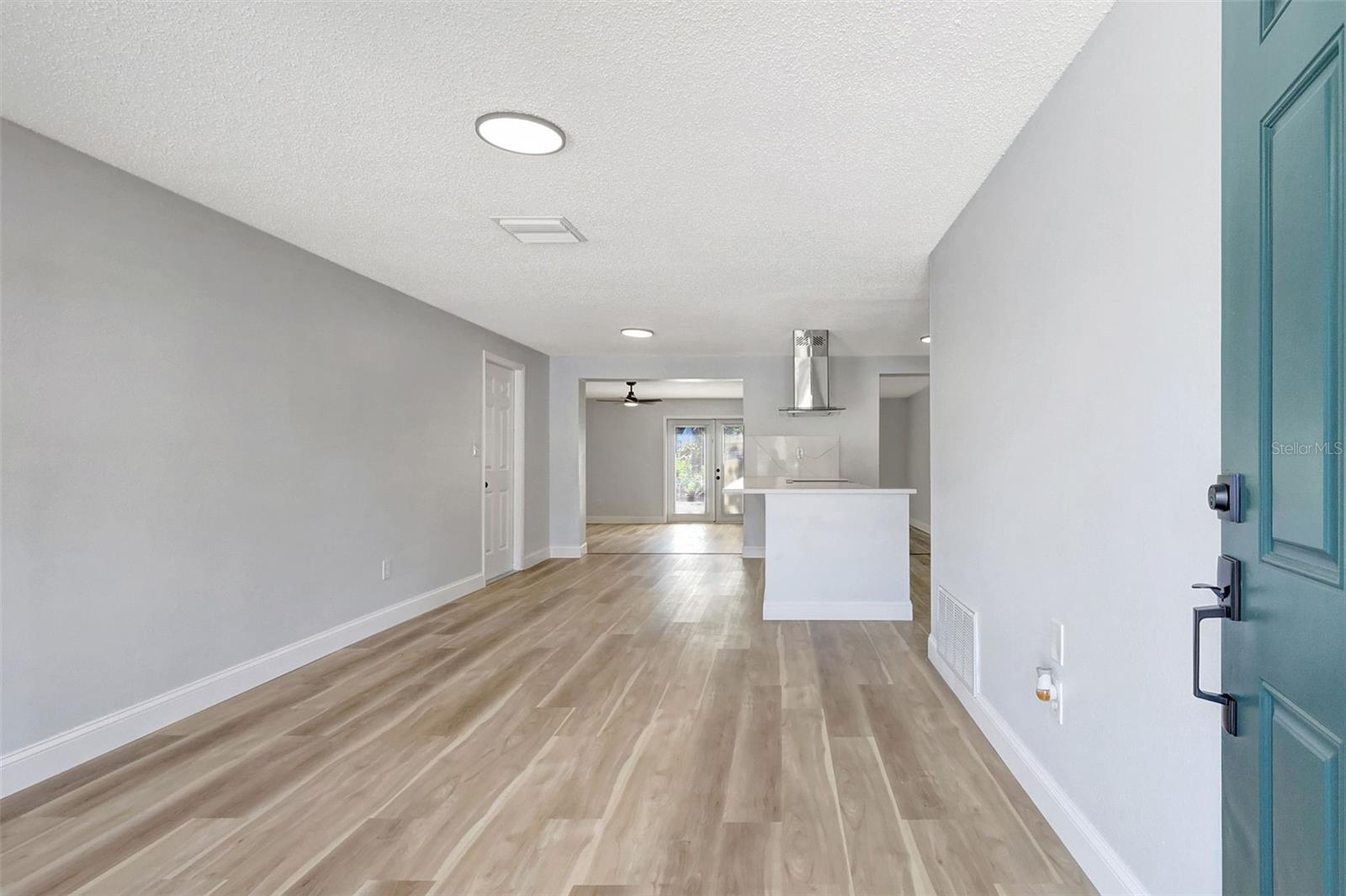 1024 APPLEWOOD DR, CLEARWATER, FL, 33759