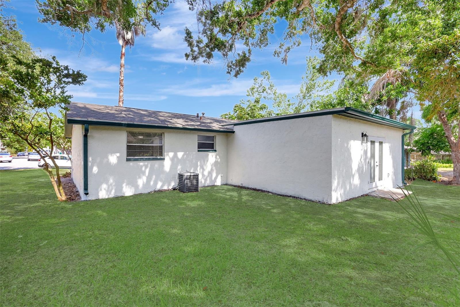 1024 APPLEWOOD DR, CLEARWATER, FL, 33759