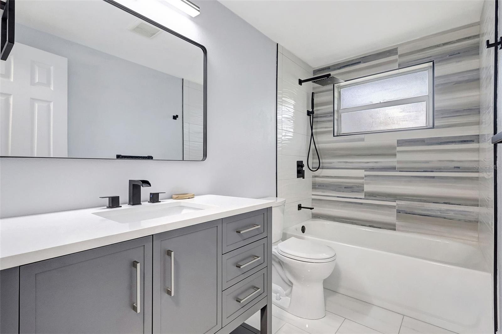 1024 APPLEWOOD DR, CLEARWATER, FL, 33759