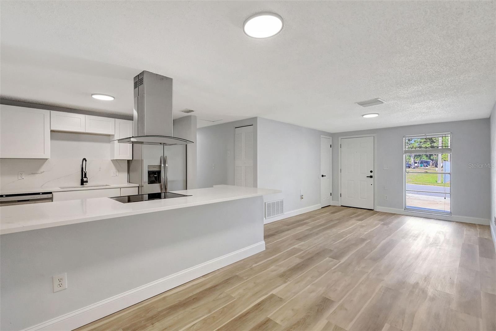 1024 APPLEWOOD DR, CLEARWATER, FL, 33759