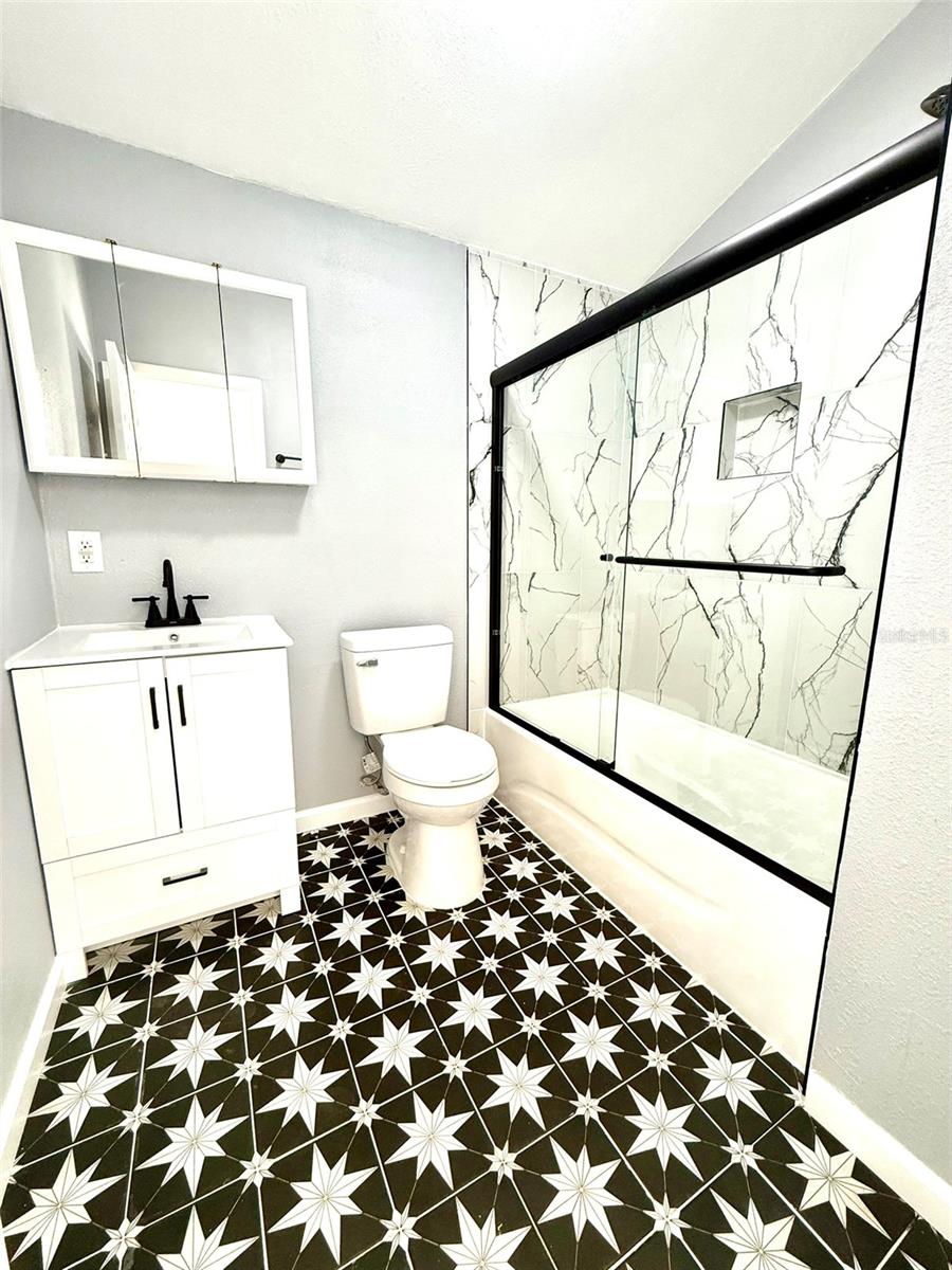 1318 W BROAD ST, TAMPA, FL, 33604