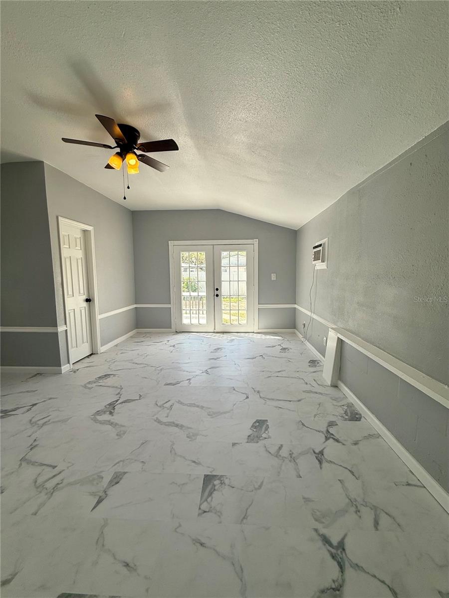 1318 W BROAD ST, TAMPA, FL, 33604