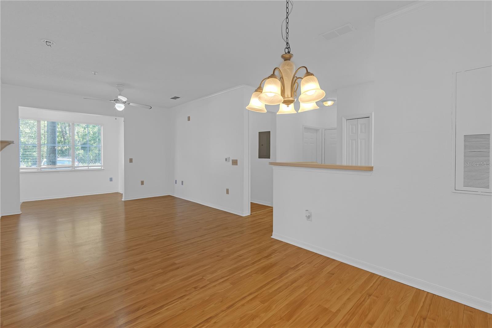 18001 RICHMOND PLACE DR #1017, TAMPA, FL, 33647