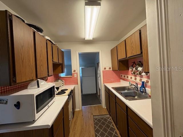 225 EVERGREEN DR, LAKE WALES, FL, 33898