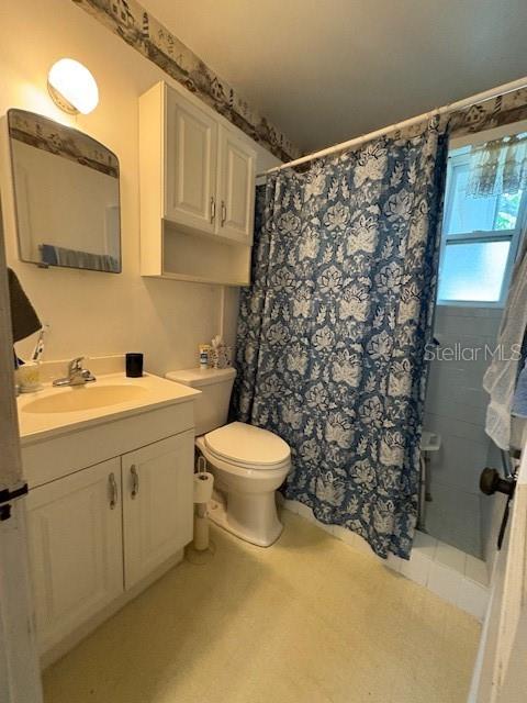 225 EVERGREEN DR, LAKE WALES, FL, 33898