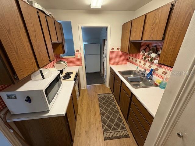 225 EVERGREEN DR, LAKE WALES, FL, 33898