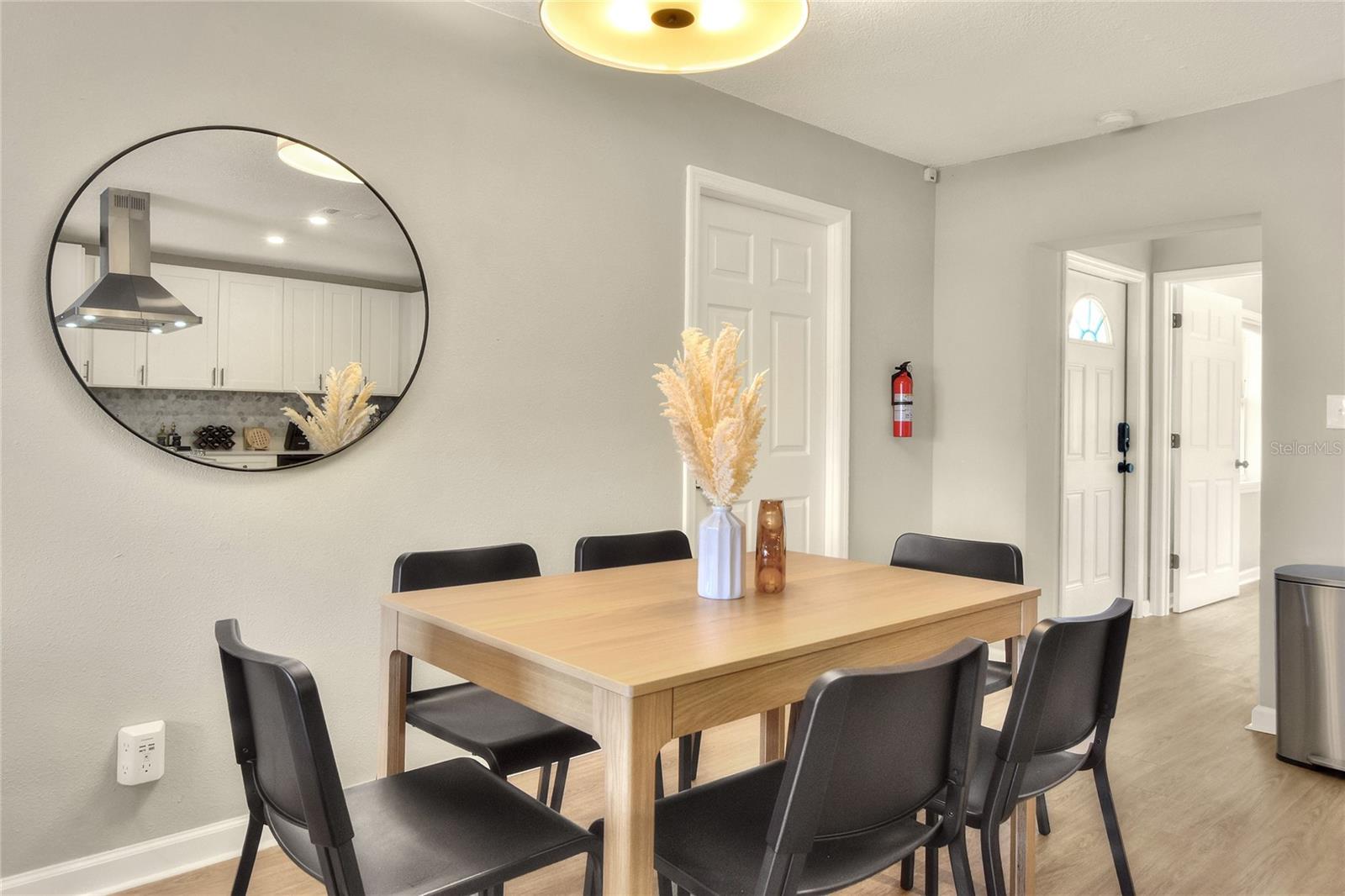 13032 CUMBERLAND DR, LARGO, FL, 33773