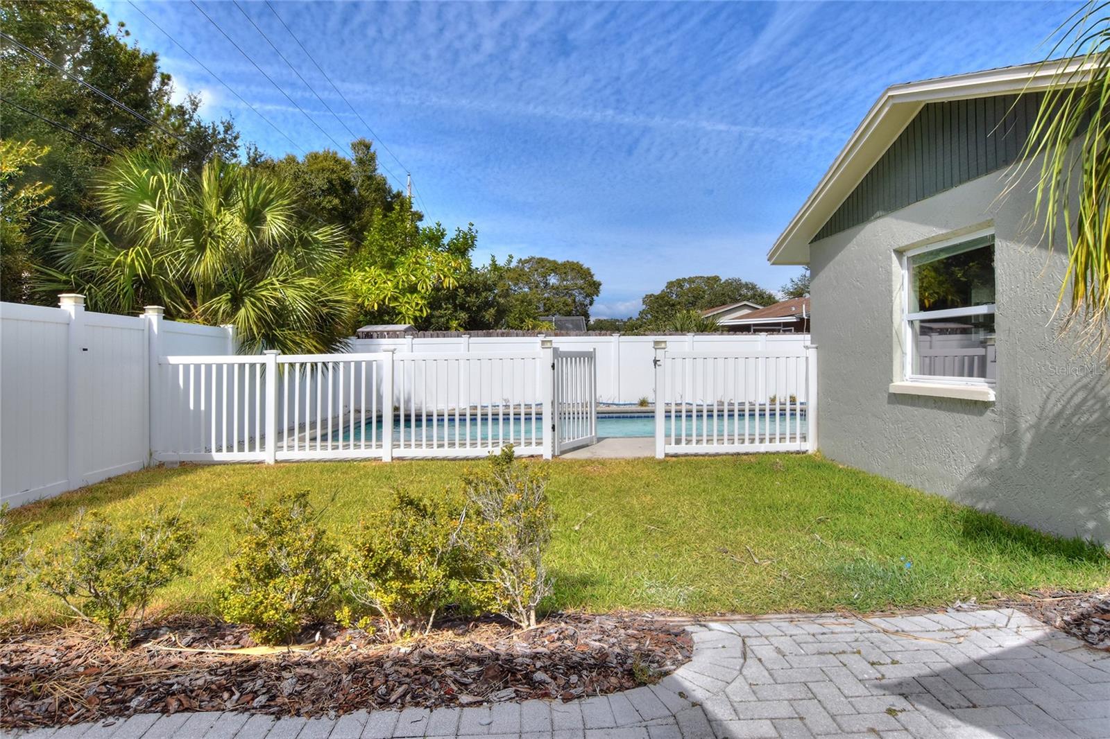 13032 CUMBERLAND DR, LARGO, FL, 33773