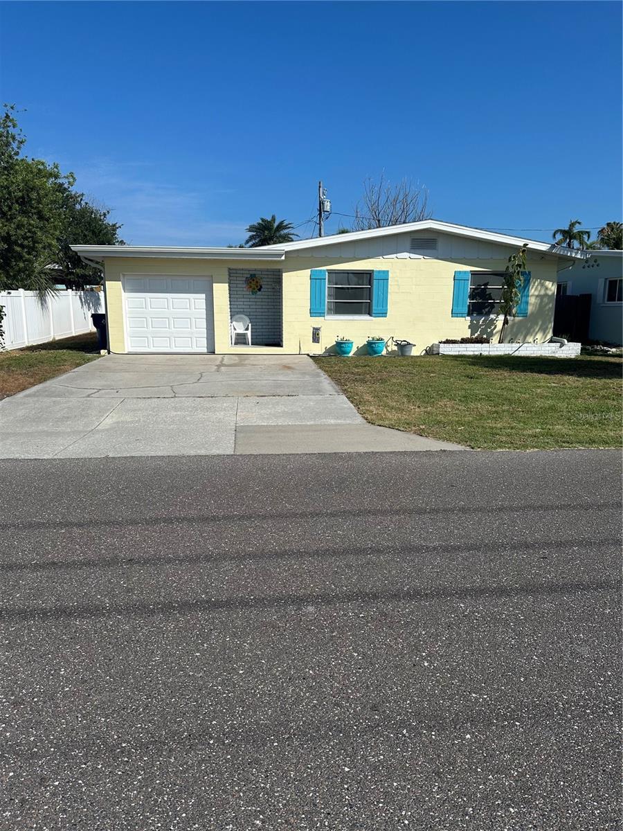 302 161ST AVE, REDINGTON BEACH, FL, 33708