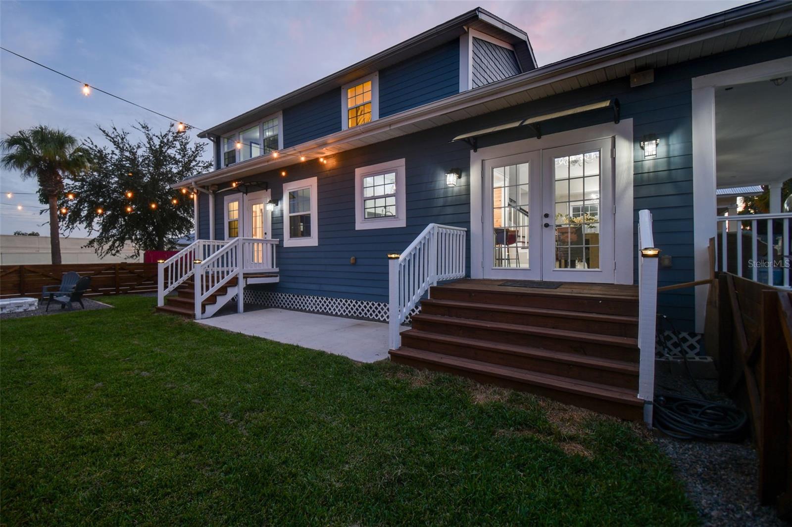 2704 W MAIN ST, TAMPA, FL, 33607