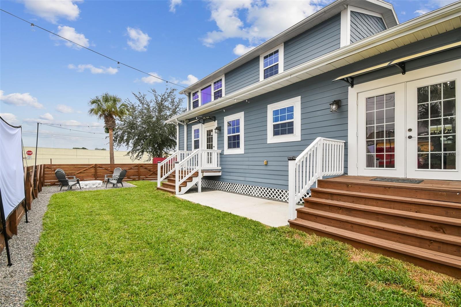 2704 W MAIN ST, TAMPA, FL, 33607