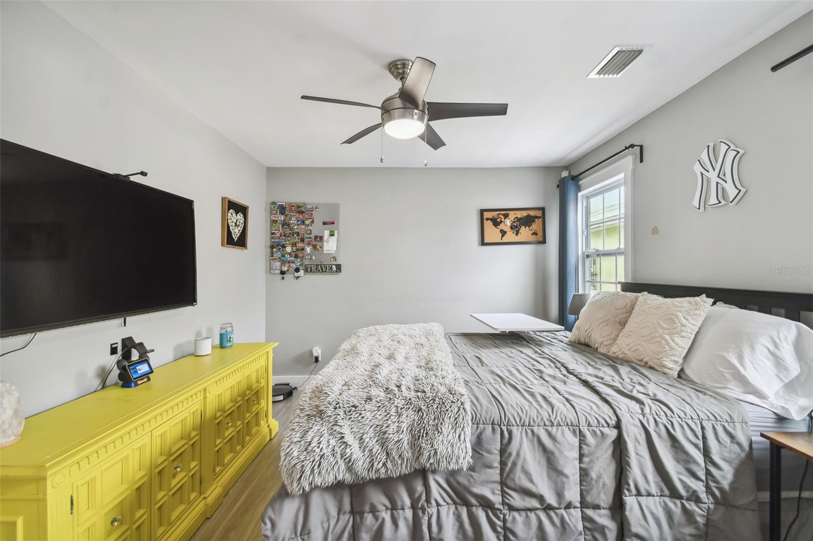 2704 W MAIN ST, TAMPA, FL, 33607