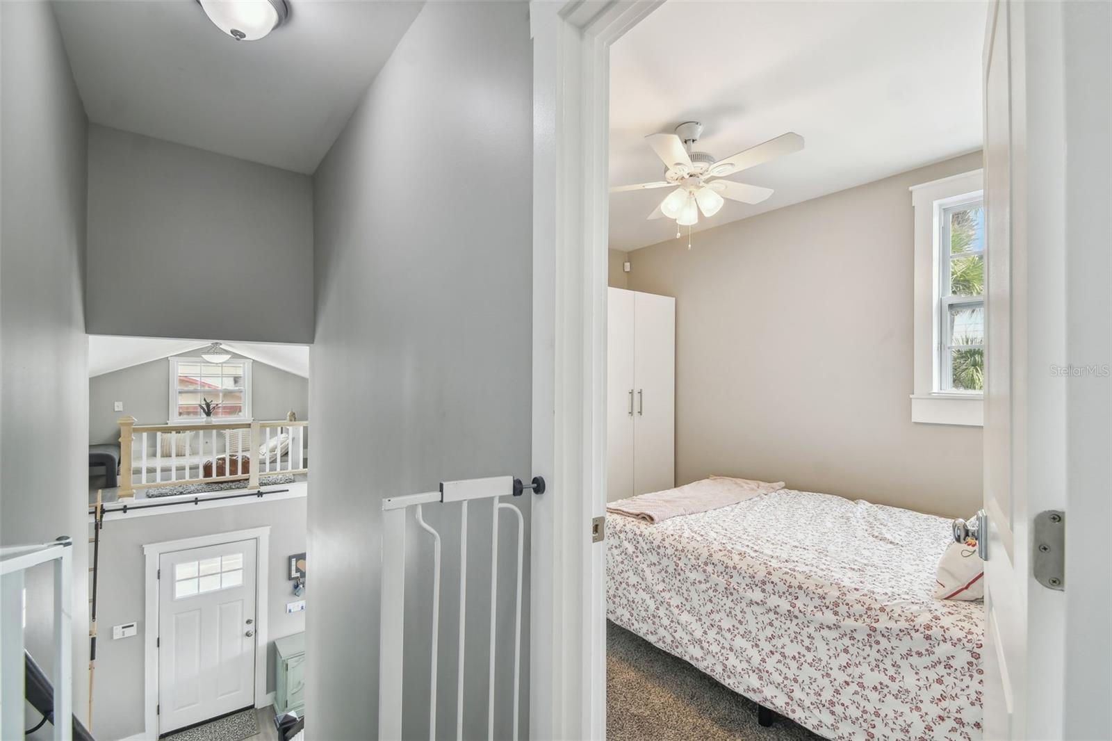 2704 W MAIN ST, TAMPA, FL, 33607