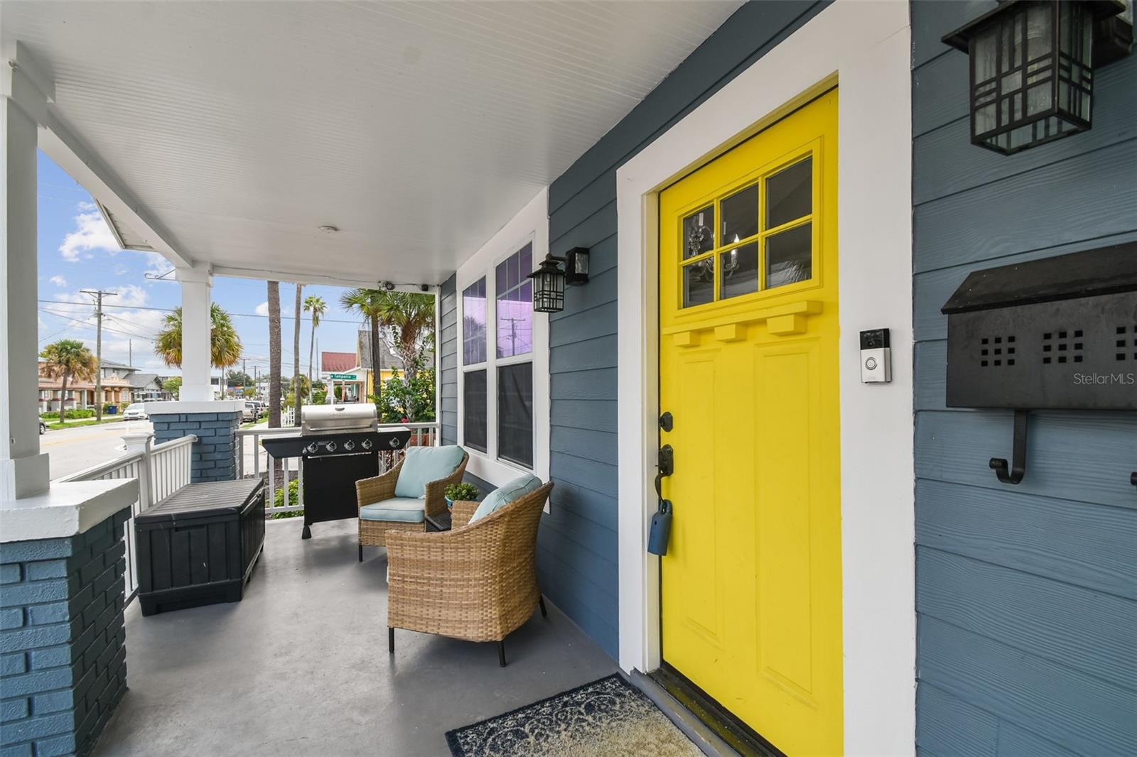 2704 W MAIN ST, TAMPA, FL, 33607