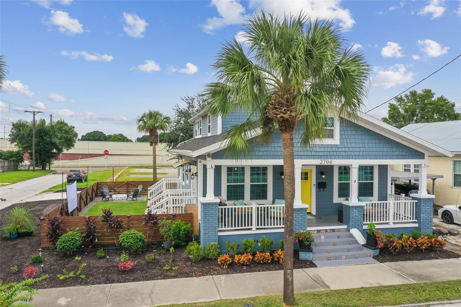 2704 W MAIN ST, TAMPA, FL, 33607