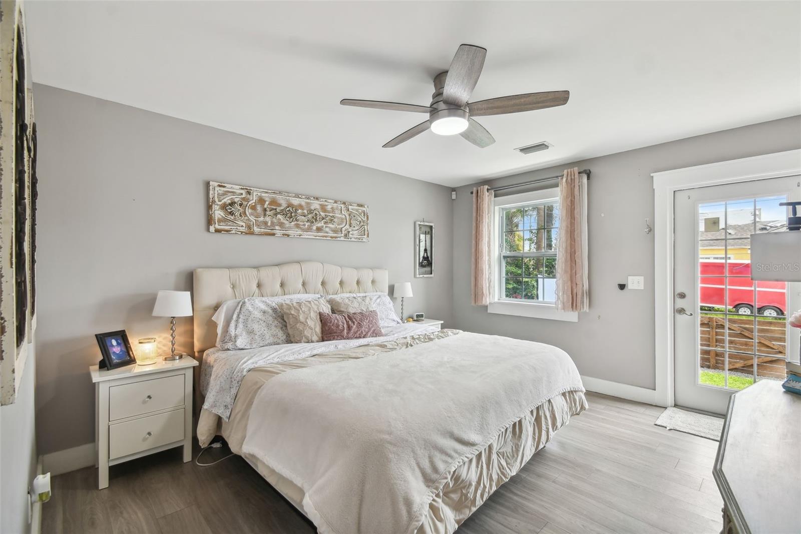 2704 W MAIN ST, TAMPA, FL, 33607