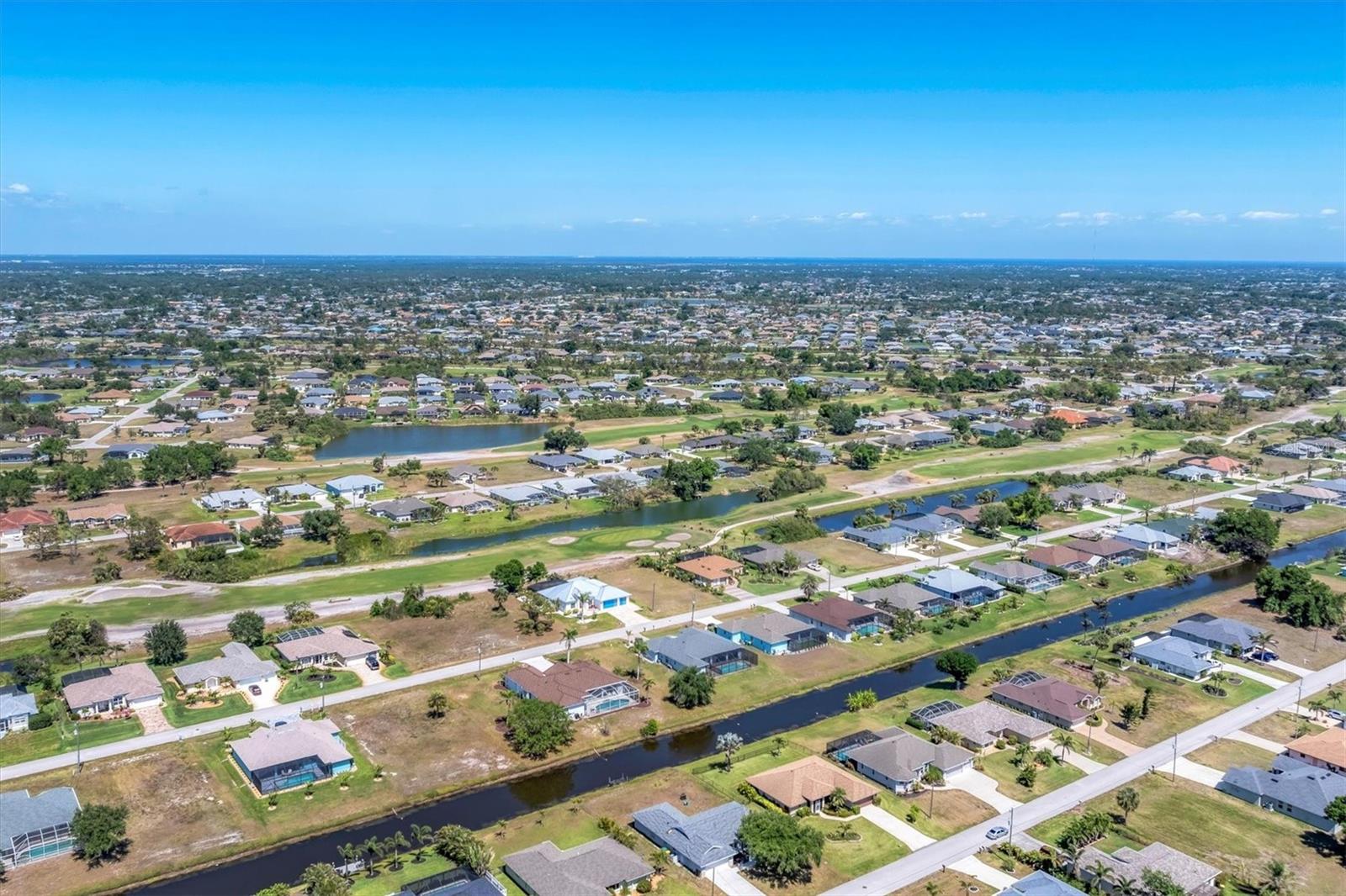 39 FAIRWAY RD, ROTONDA WEST, FL, 33947