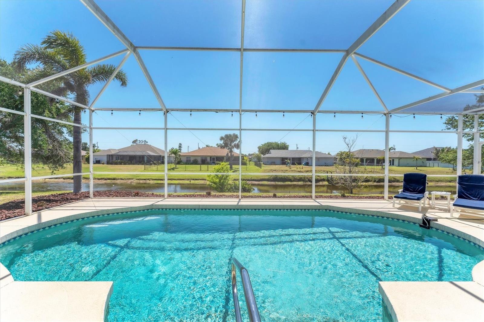 39 FAIRWAY RD, ROTONDA WEST, FL, 33947