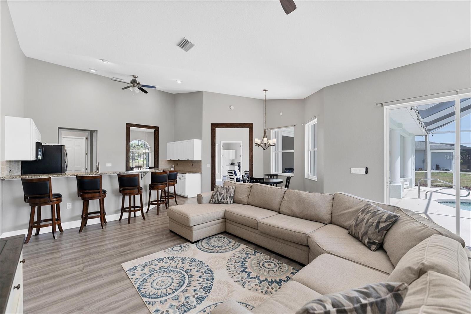 39 FAIRWAY RD, ROTONDA WEST, FL, 33947