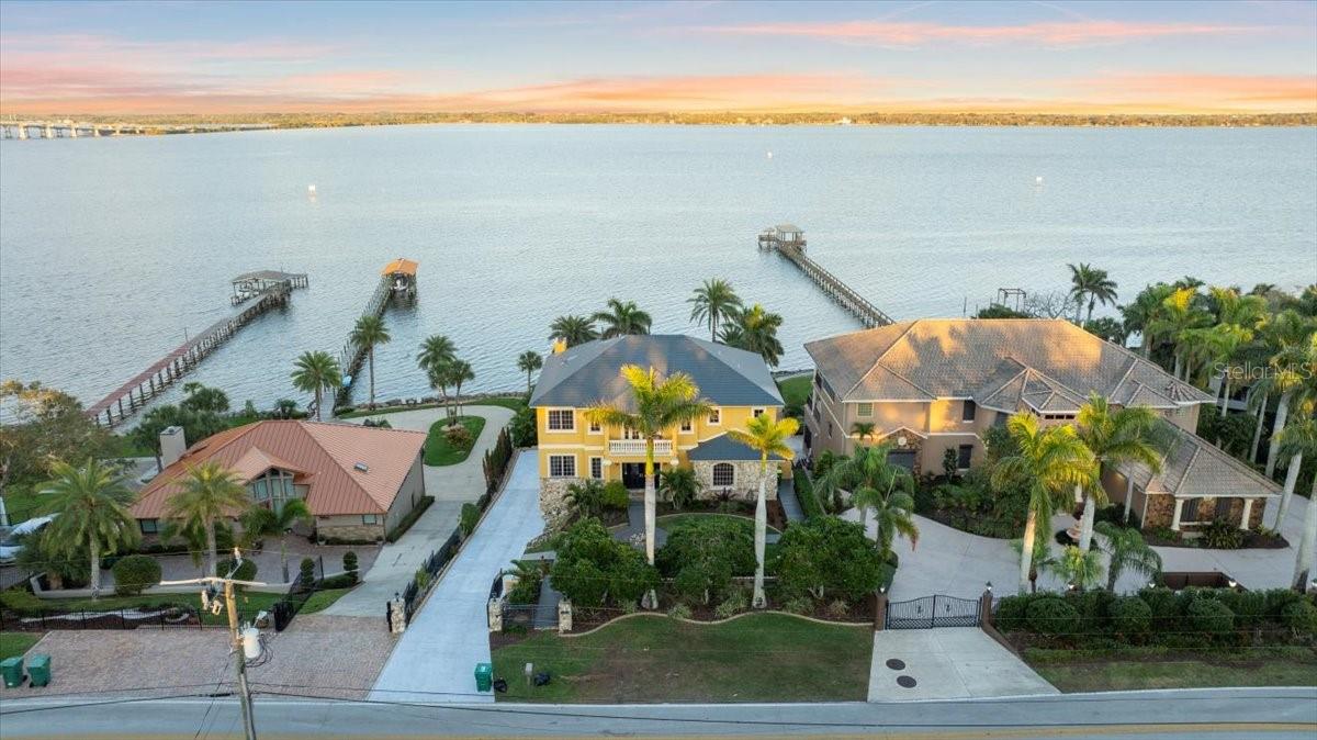 2120 N INDIAN RIVER DR N, COCOA, FL, 32922