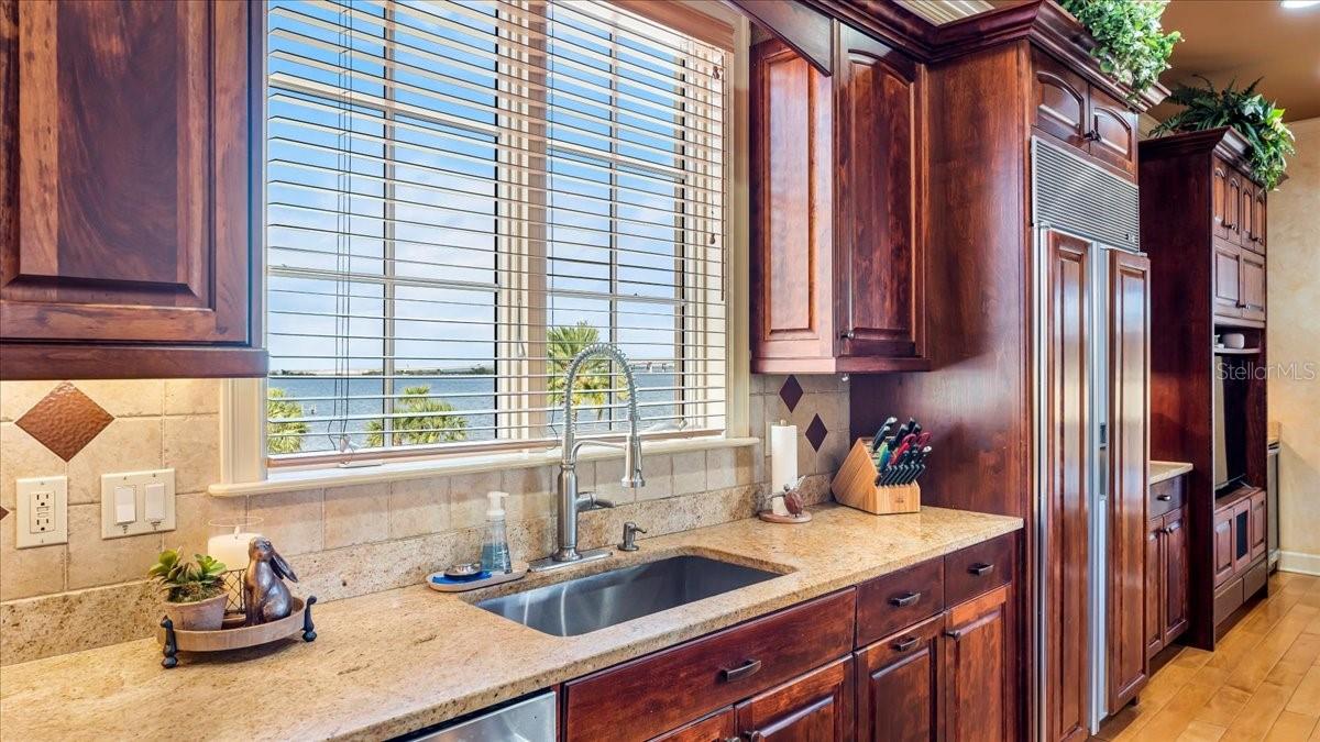 2120 N INDIAN RIVER DR N, COCOA, FL, 32922