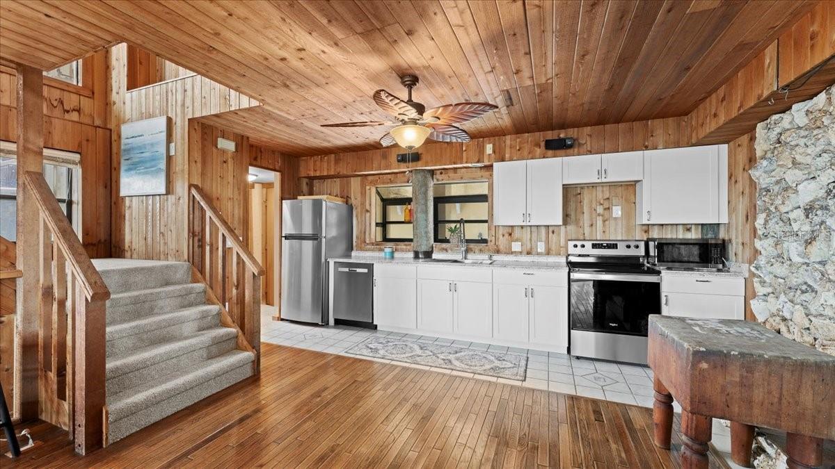 2120 N INDIAN RIVER DR N, COCOA, FL, 32922