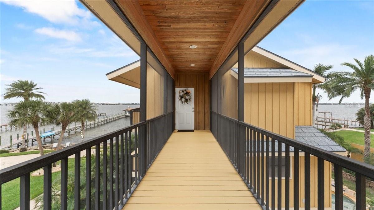 2120 N INDIAN RIVER DR N, COCOA, FL, 32922