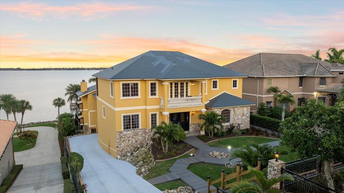 2120 N INDIAN RIVER DR N, COCOA, FL, 32922