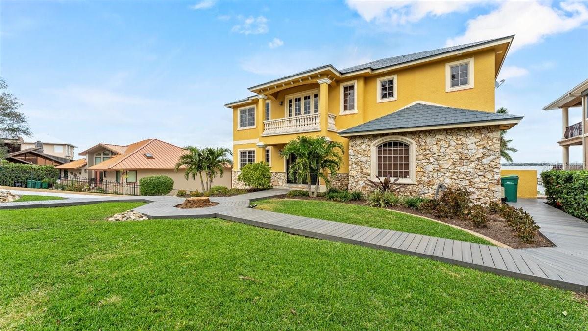 2120 N INDIAN RIVER DR N, COCOA, FL, 32922