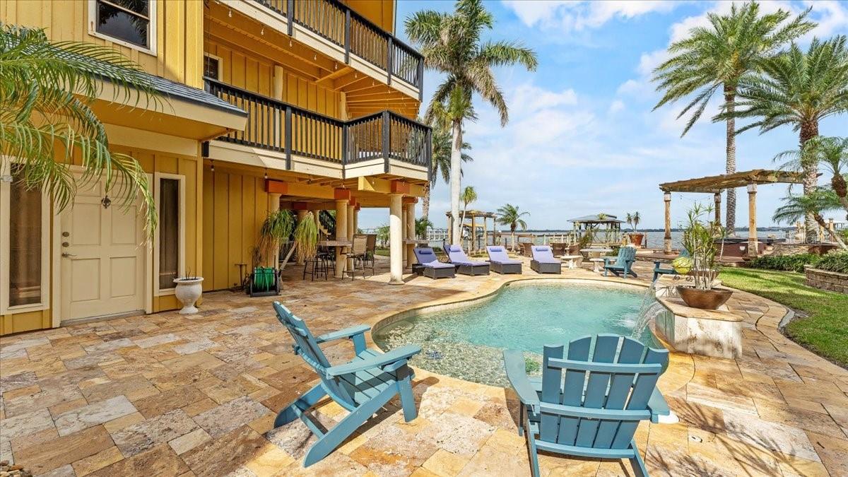 2120 N INDIAN RIVER DR N, COCOA, FL, 32922