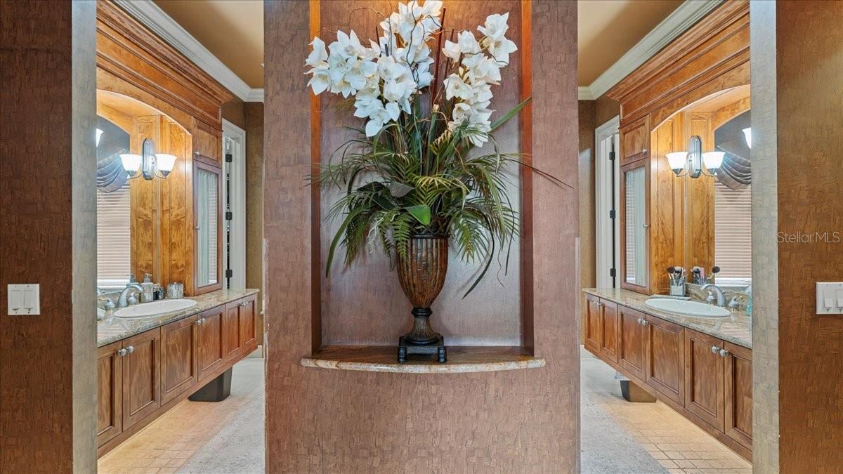 2120 N INDIAN RIVER DR N, COCOA, FL, 32922