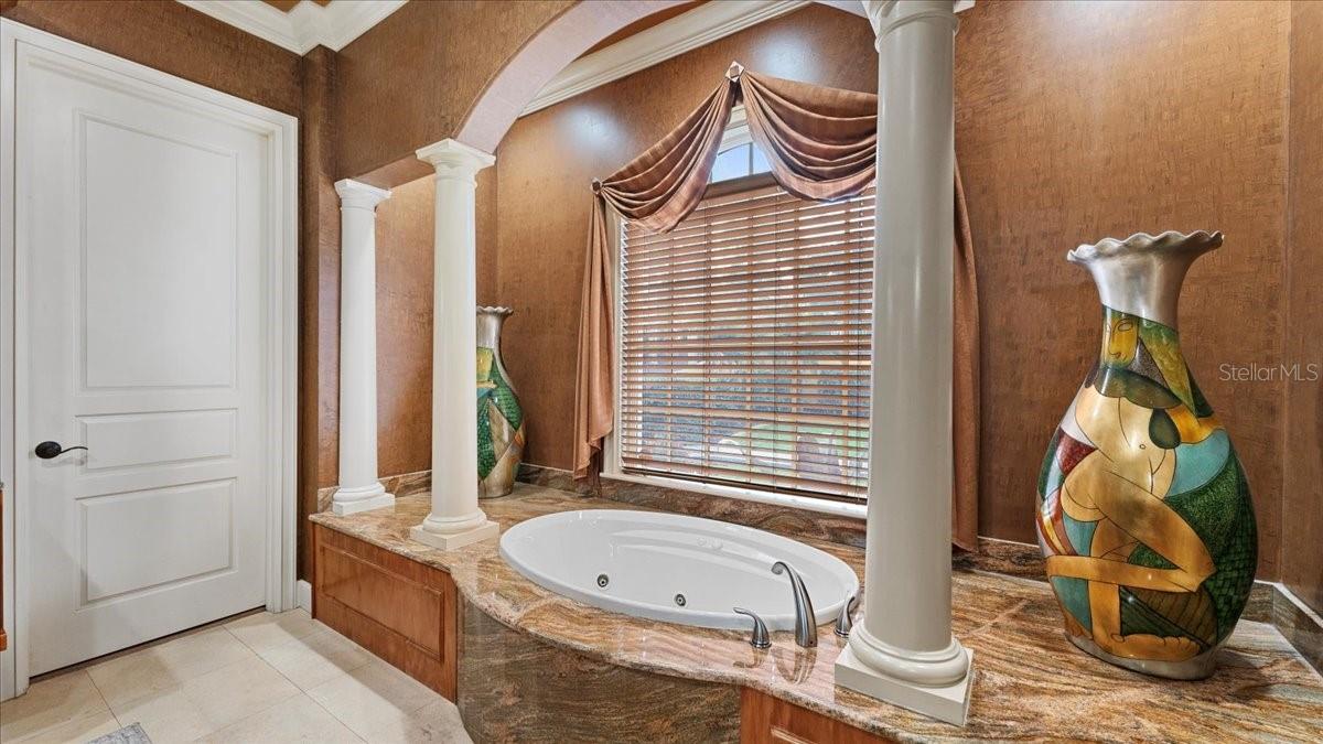 2120 N INDIAN RIVER DR N, COCOA, FL, 32922