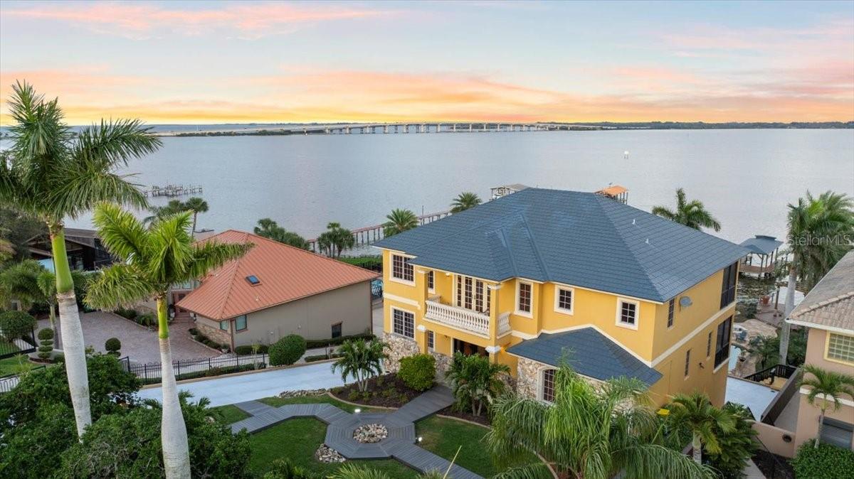 2120 N INDIAN RIVER DR N, COCOA, FL, 32922