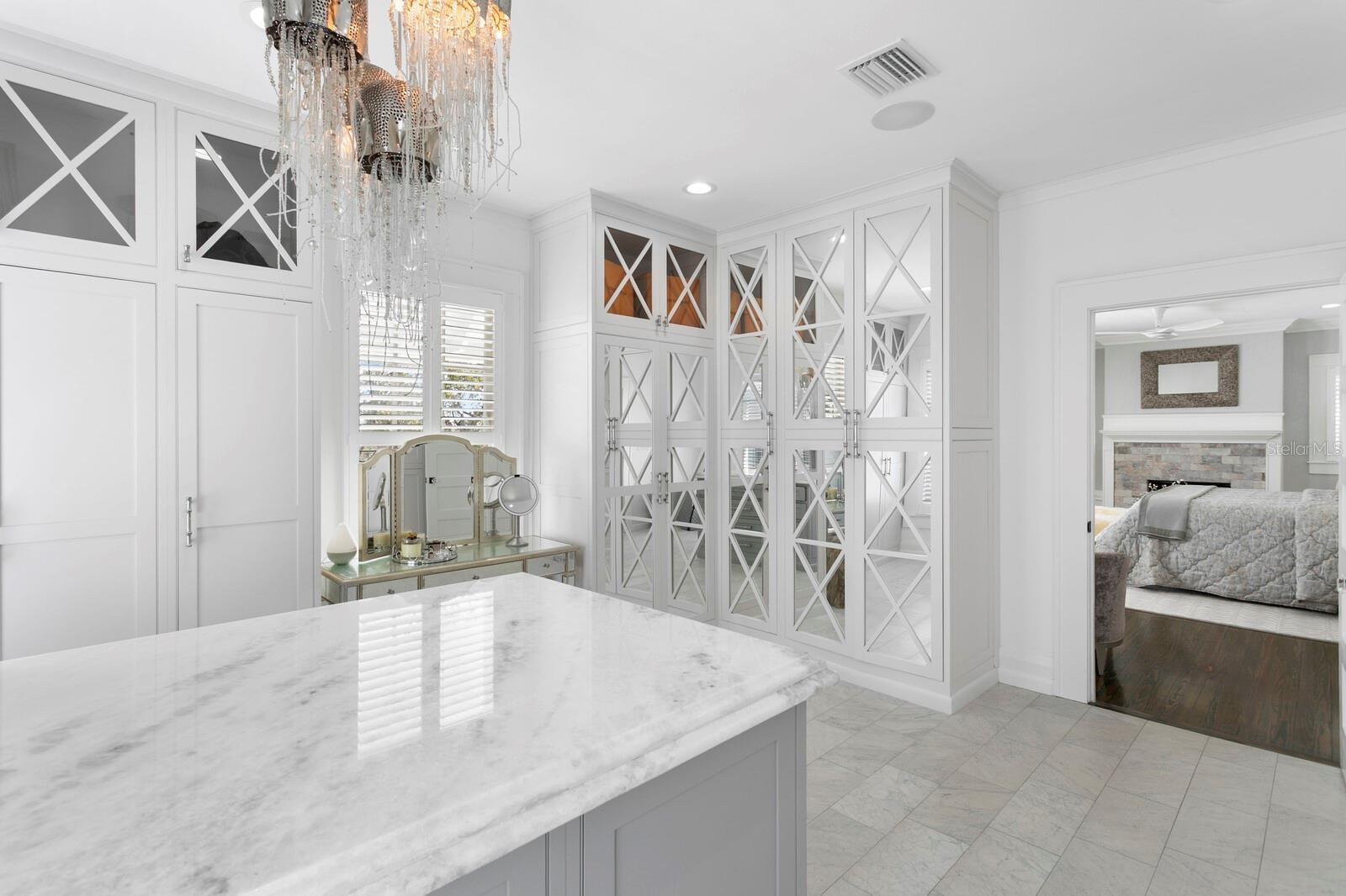 TB8374458 Property Photo