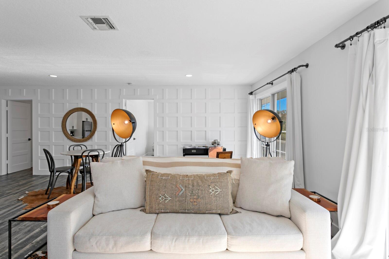 TB8374458 Property Photo