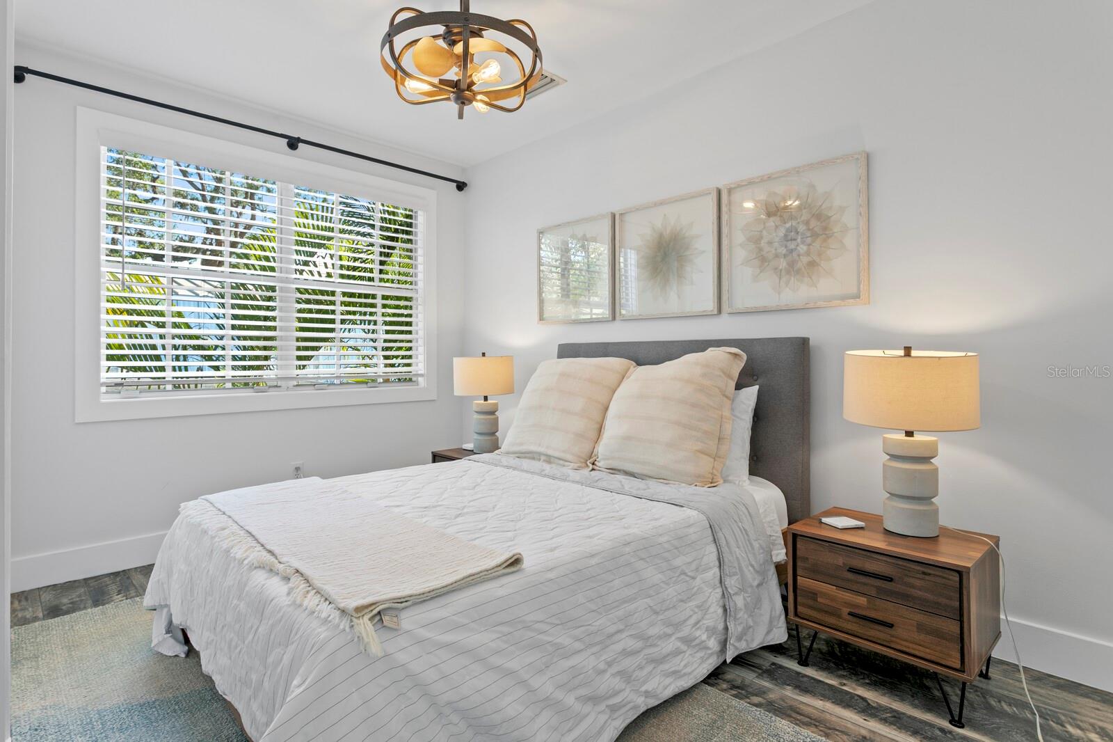 TB8374458 Property Photo