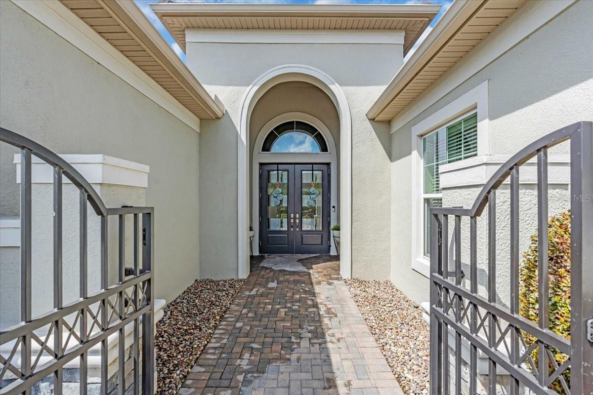 2165 HOLLOW FOREST CT, WESLEY CHAPEL, FL, 33543