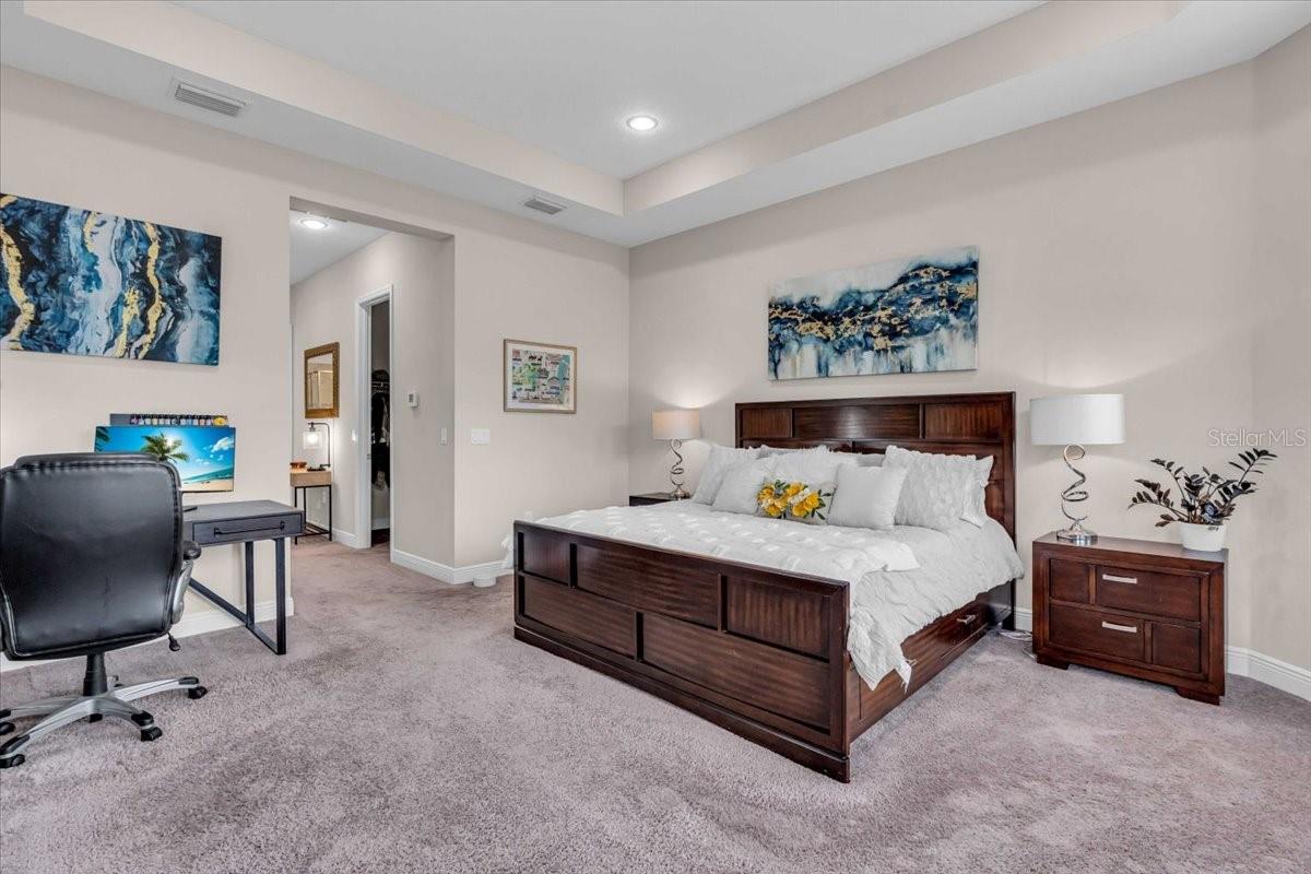 2165 HOLLOW FOREST CT, WESLEY CHAPEL, FL, 33543